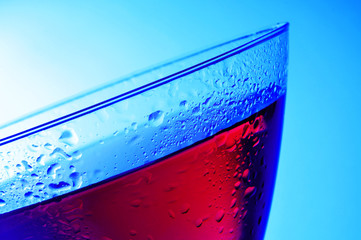Obraz na płótnie Canvas red cocktail