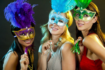 Fototapeta premium group of women partying