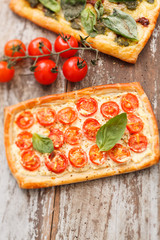 Quiche with tomato and ricotta