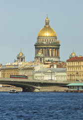 Fototapeta na wymiar Cathedral of St. Isaac, Saint Petersburg