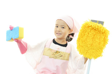 お掃除を手伝う女の子
