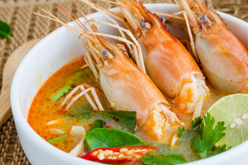 Tom Yum kung