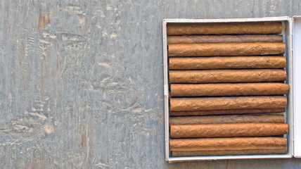 zigarrenschachtel