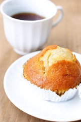 Banana cup cake with coffee