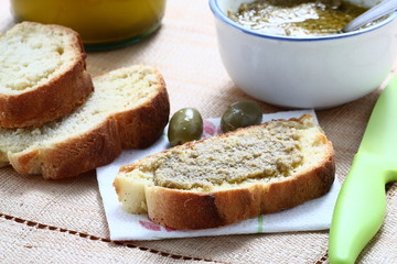 Paté di olive