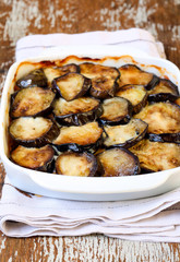 Eggplant and mince bake