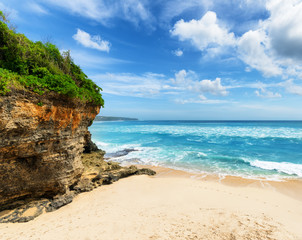 Fototapeta na wymiar Wybrzeże wyspie Bali w Indonezji