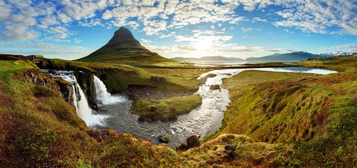 Fototapete Kirkjufell Panorama - Island-Landschaft
