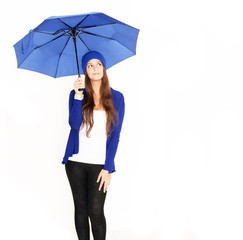Hübsche Frau mit Regenschirm