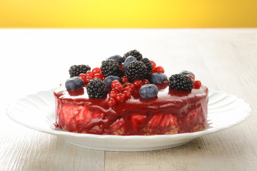 Torta ai frutti di bosco