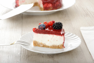 Torta ai frutti di bosco