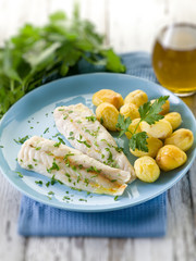steamed cod with parsley and potatoes