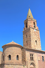 Fototapeta na wymiar Katedra Saint-Léonce de Fréjus