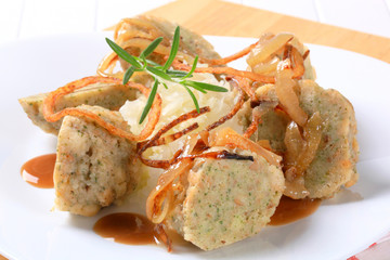 German bread dumplings with sauerkraut and onion