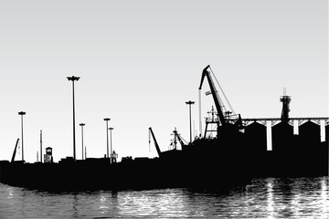 Silhouette of panoram of port