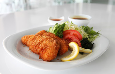 JAPANESE DEEP FRIED CHICKEN