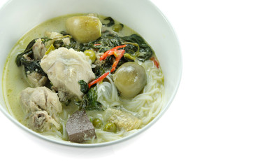 green curry in bowl