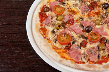 pizza with ham and mushrooms