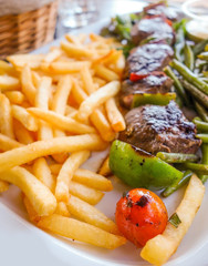 Chicken skewers with sauce