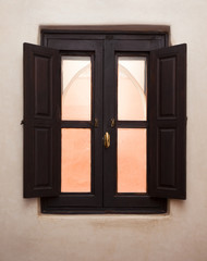 Riad Window