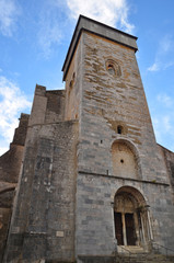 Fototapeta na wymiar Saint Bertrand de Comminges facade