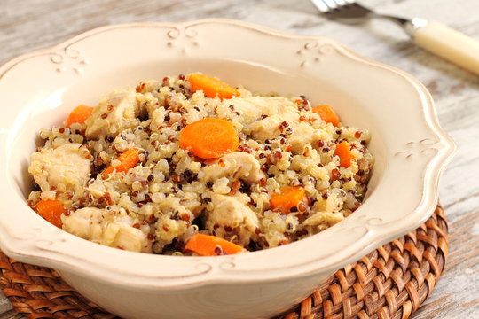 Quinoa with chicken and vegetables