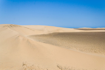 Fototapeta na wymiar Wydmy pustyni pustyni