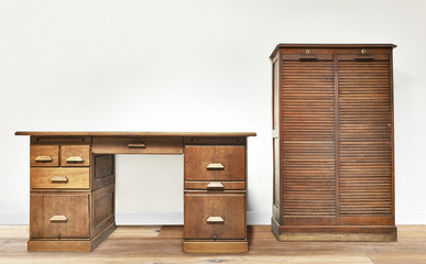  vintage desk