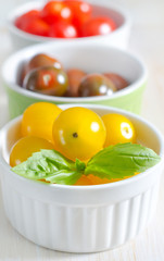 color tomato