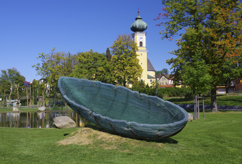 Glasmacherdorf Frauenau und die Arche aus Glas