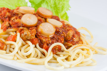 Spaghetti with Tomato Sauce and Sliced Sausages