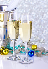 Holiday - Champagne glasses with bubbles