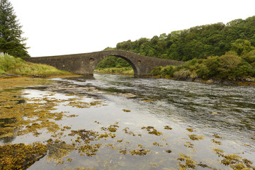 Fototapeta premium Atlantic Bridge at Clachan Seil, in Kintyre, Scotland, built in 1792 to the Isle of Seil