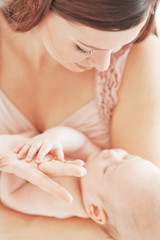 Obraz na płótnie Canvas Mother with baby