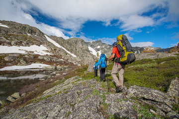Fototapeta premium Hiker in Altai mountains, Russian Federation
