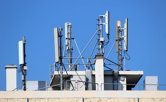 Antennes relais de téléphonie mobile
