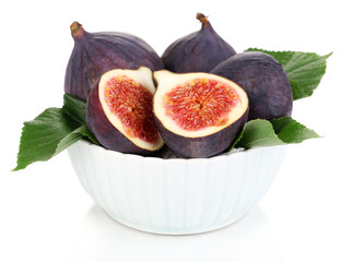 Ripe figs in bowl isolated on white
