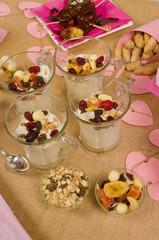 Yogurt dessert