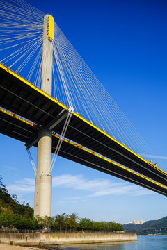 Ting Kau suspension bridge in Hong Kong © leungchopan