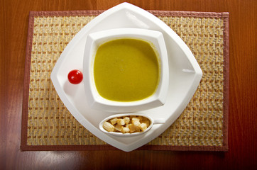 Broccoli cream soup