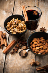 hot mulled wine, spices and nuts