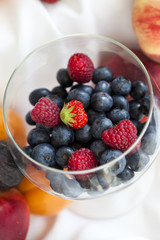 Fraise, framboise, fruits, myrtille, fruits rouges, aliment