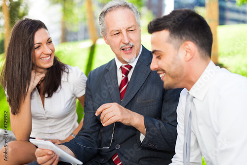 "People working outdoor" Fotos de archivo e imágenes libres de derechos