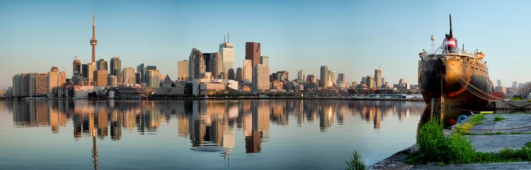 Tuinposter Panorama van de skyline van de stad Toronto © souvenirpixels