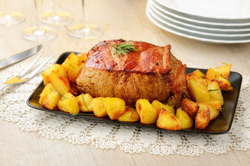Roast beef con patate