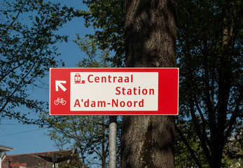 Fototapeta premium Amsterdam Central Station sign