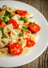 Farfalle pasta with cherry tomatoes