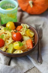 Obraz na płótnie Canvas pasta with tomato and pumpkin