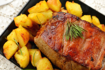 Roast beef con patate