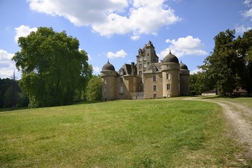 Fototapeta na wymiar chateau aynac (Lot, France)
